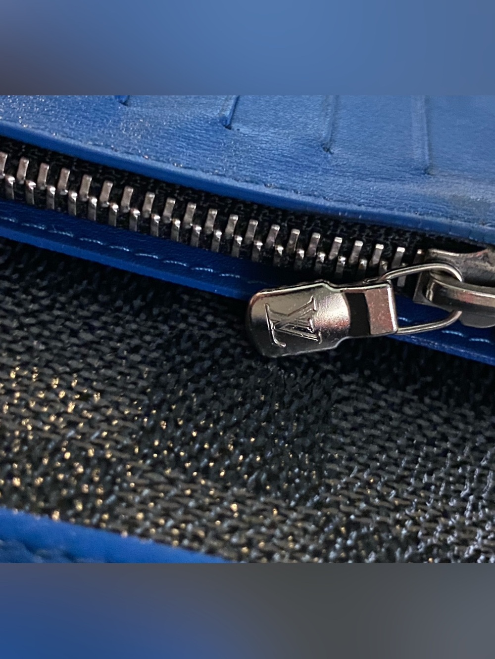 Louis Vuitton Damier Graphite Pixel Brazza wallet - Picture 5 of 12
